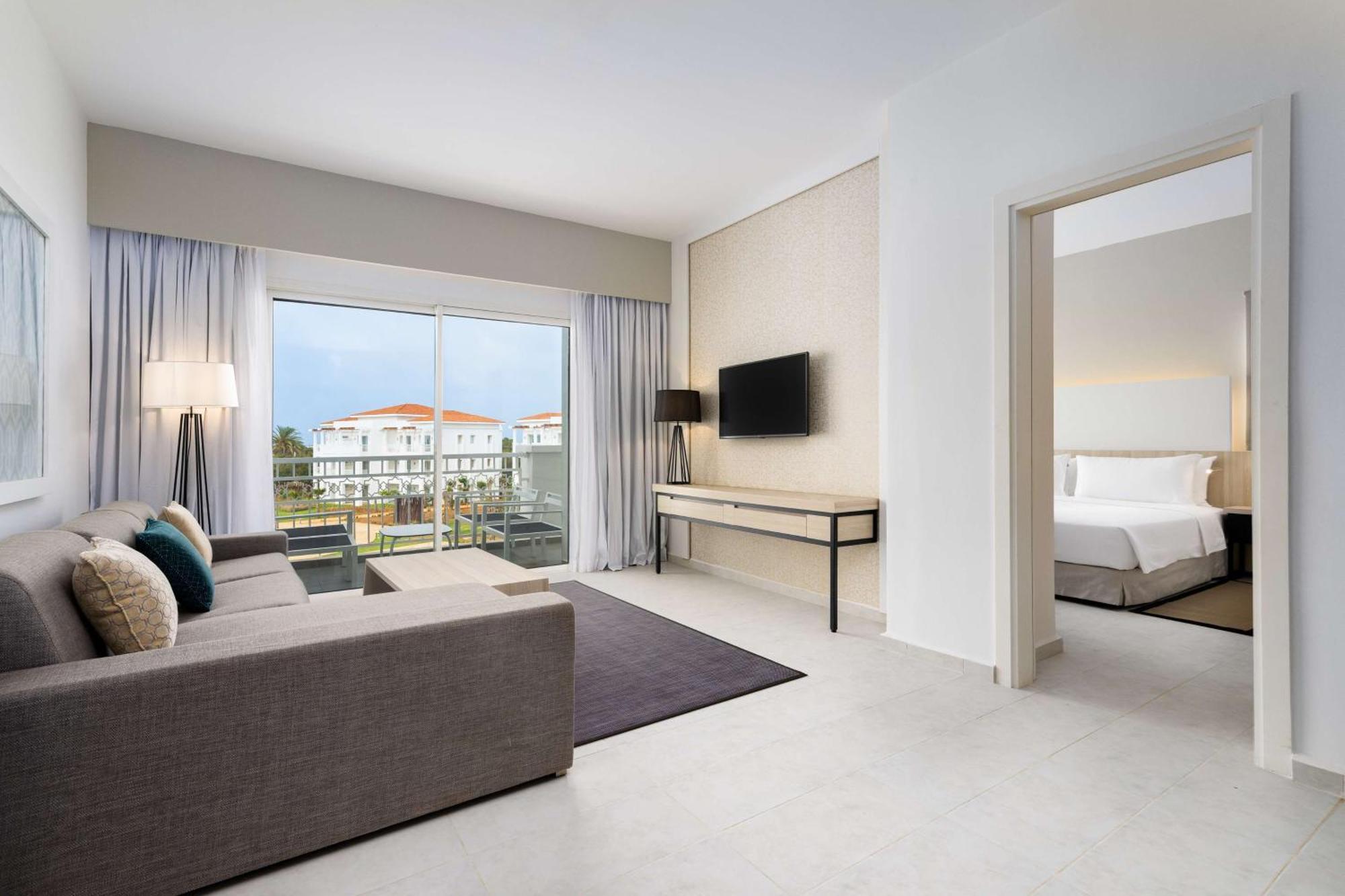 Radisson Blu Residences, Saïdia Екстериор снимка